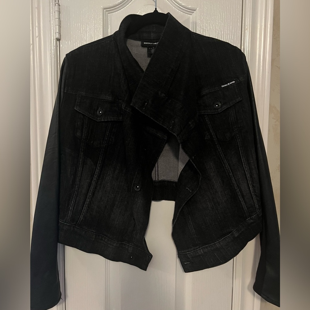 DKNY Jeans Women's Black Grey Denim Jacket with Faux Leather Sleeves 🦋
